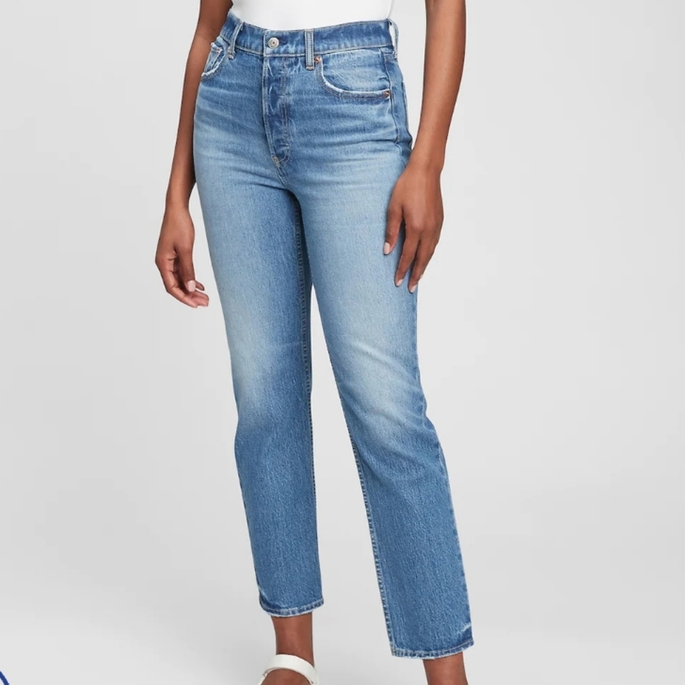 GAP Cheeky Straight Jeans